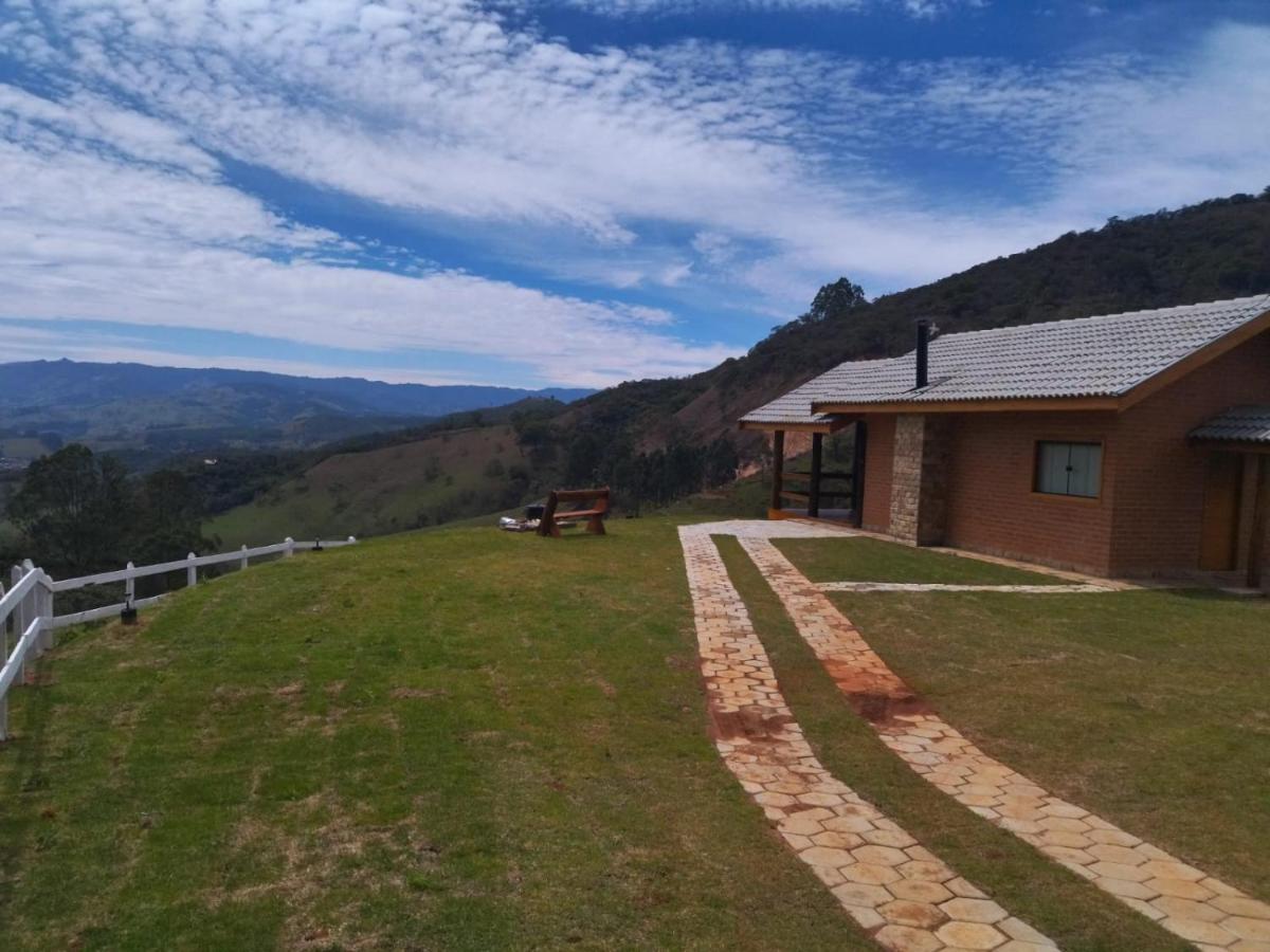 Chalés xanoti oferece Conforto e tranquilidade. Sapucaí-Mirim Exterior foto